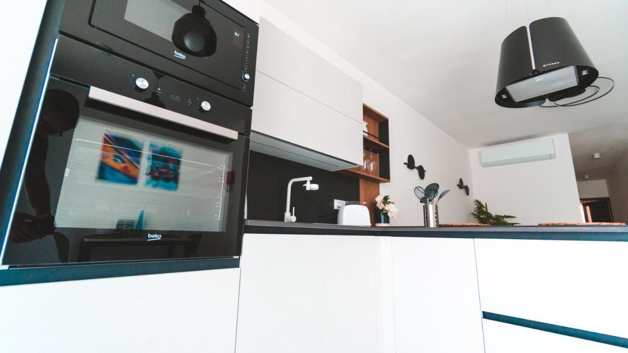 Ideal Location, Stylish 1Br Apartment With Free Parking Sliema Exterior foto